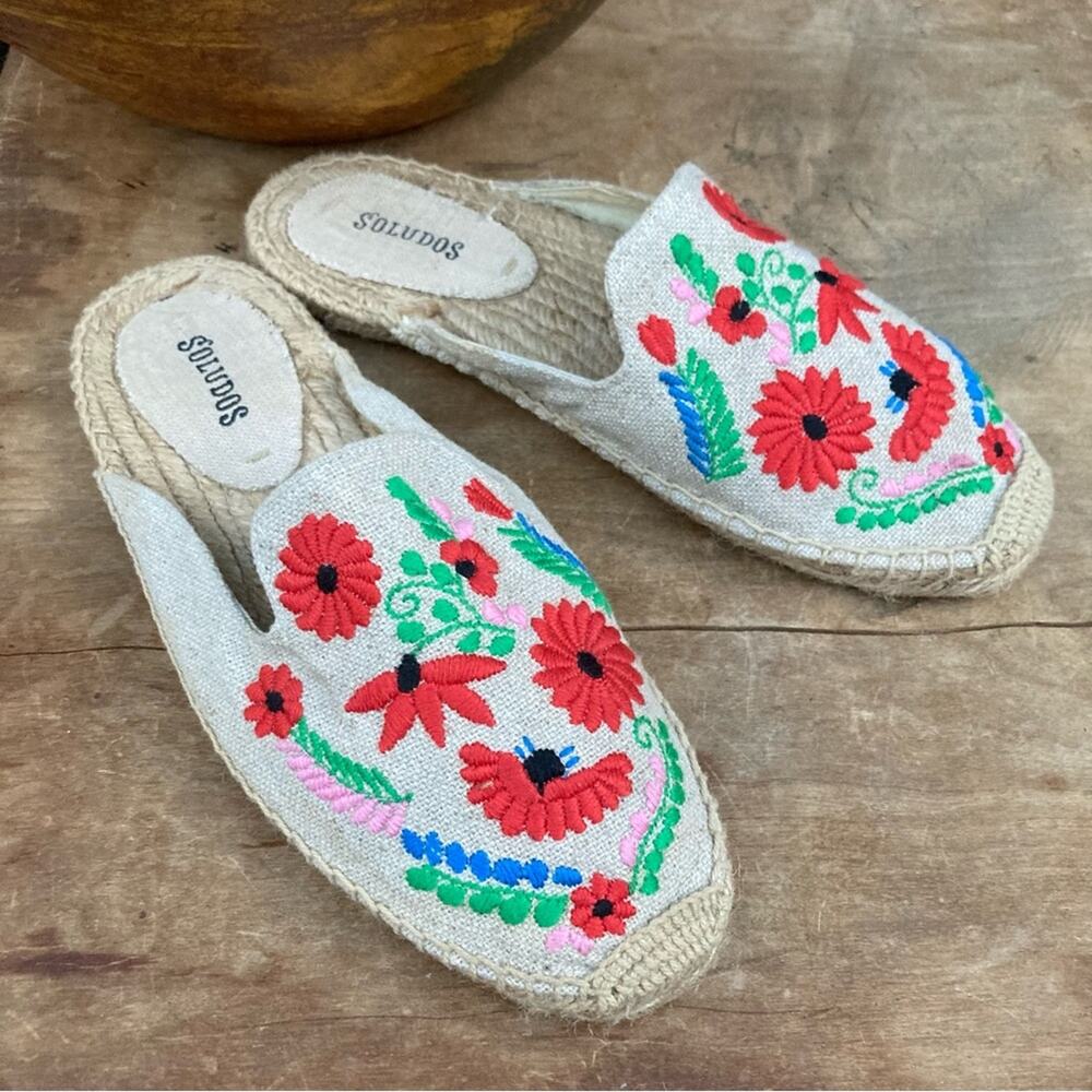 Soludos slides mules size 6 espadrilles embroidered flowers Oaxaca boho colorful